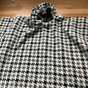 Reversible fleece poncho